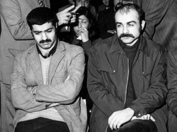 براندازی صورتی یا شتر سواری دولا دولا